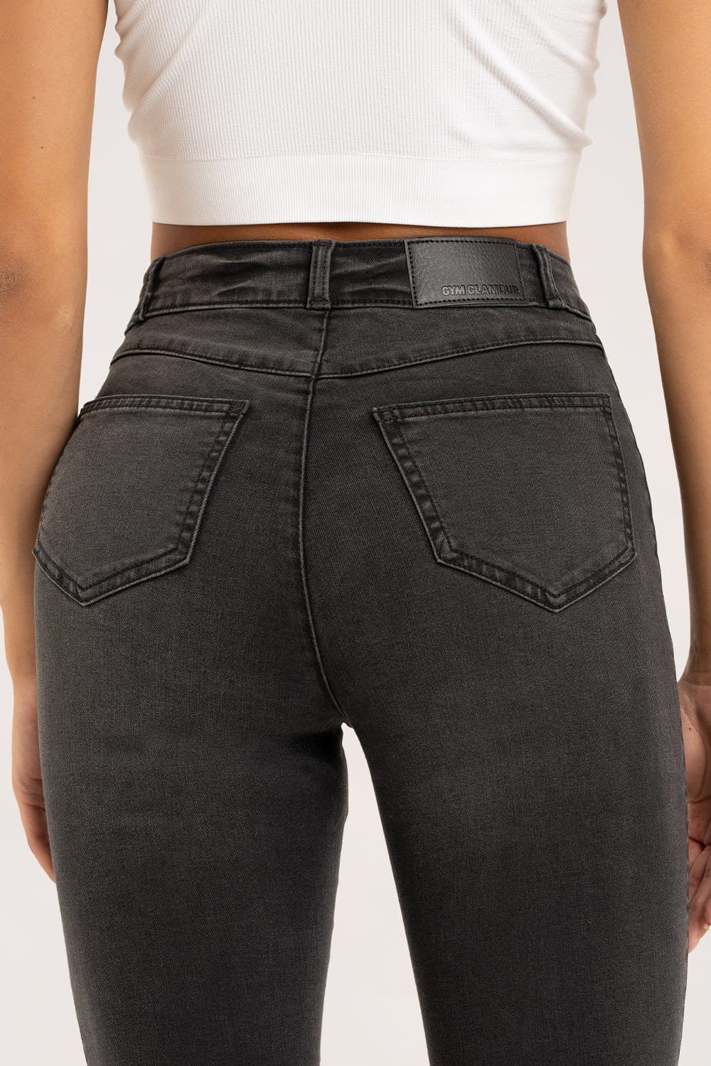 Skinny traperice black