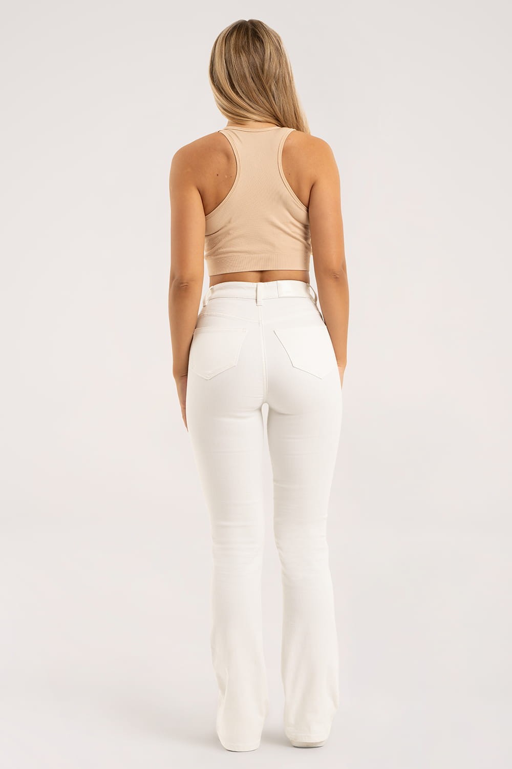 Zvonaste traperice off white