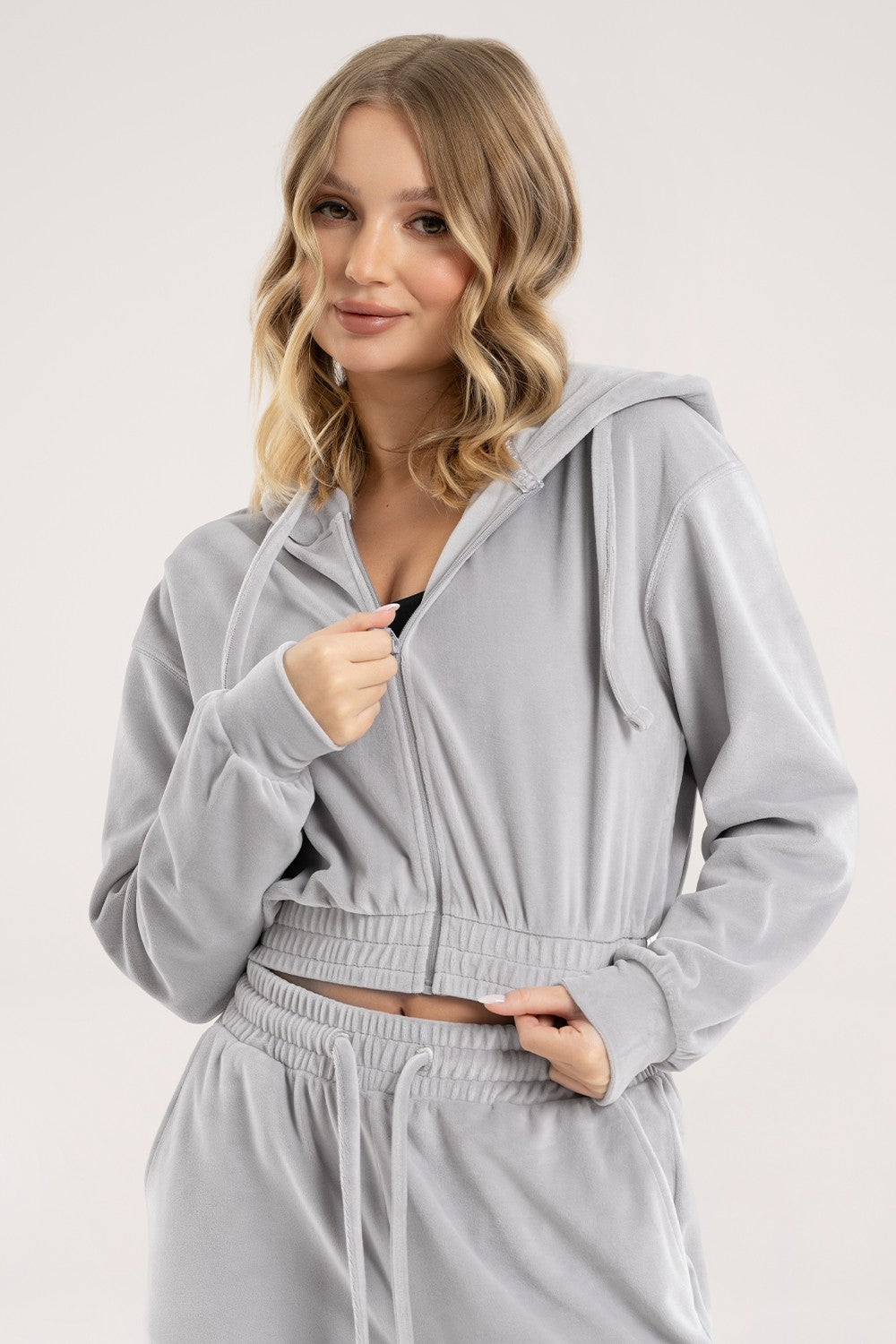 Velour dukserica na zatvarač u boji light grey