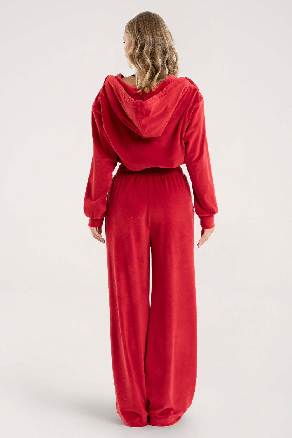 Hlače trenirke velour red