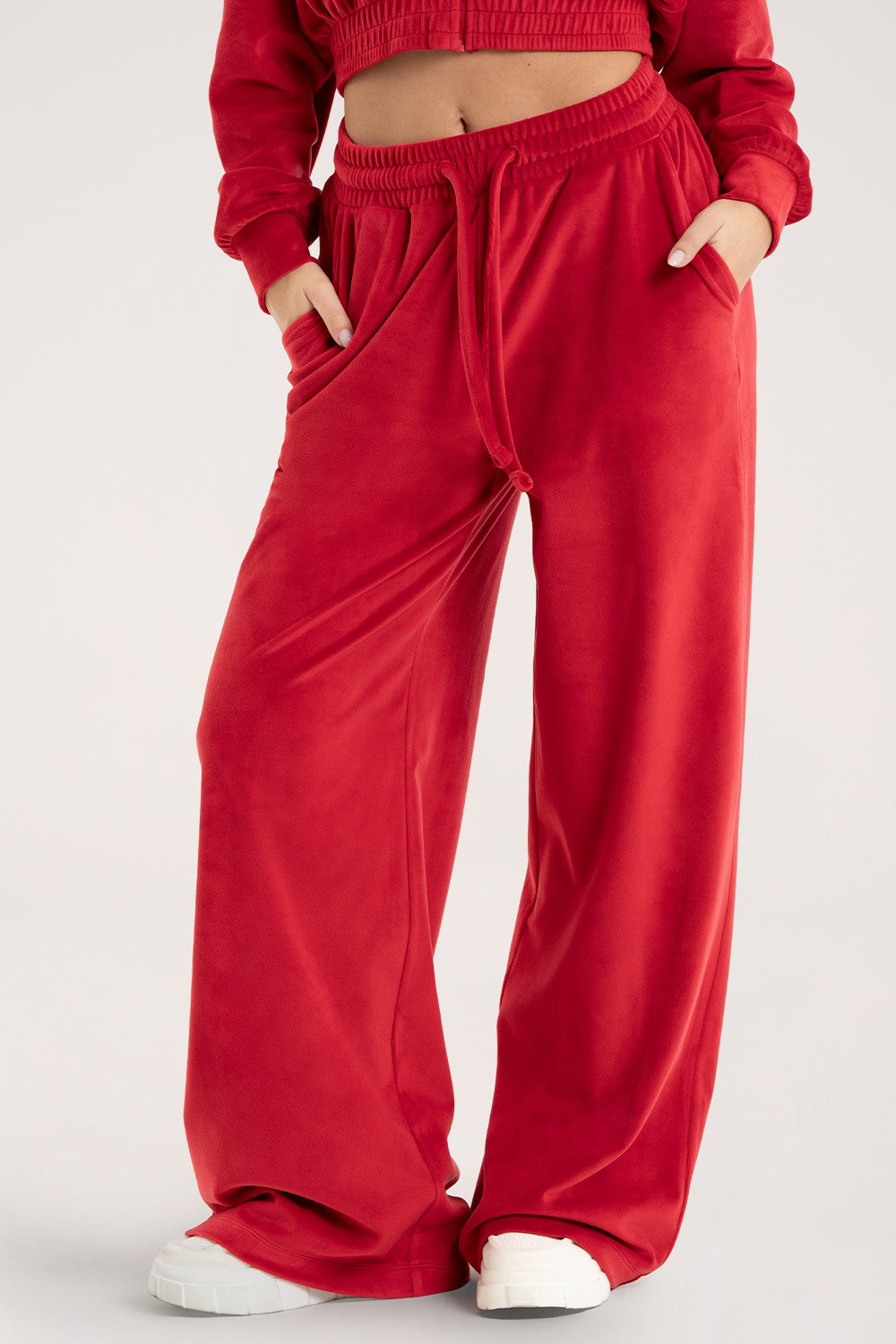 Hlače trenirke velour red