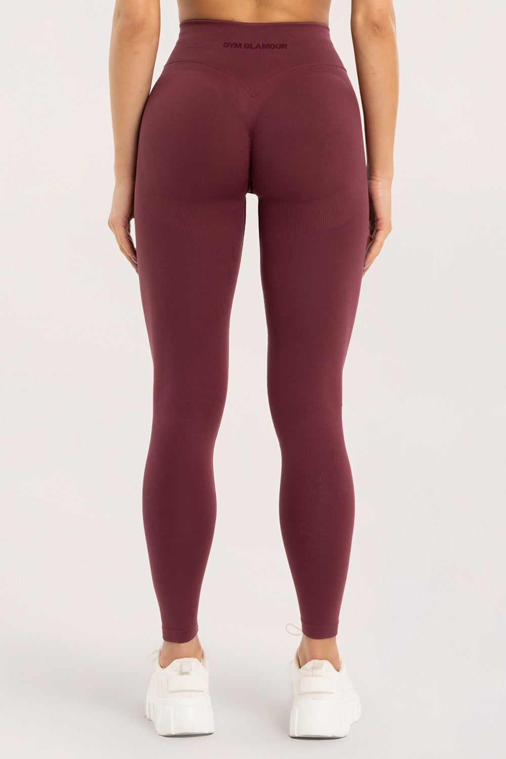 Tajice lift gossip red
