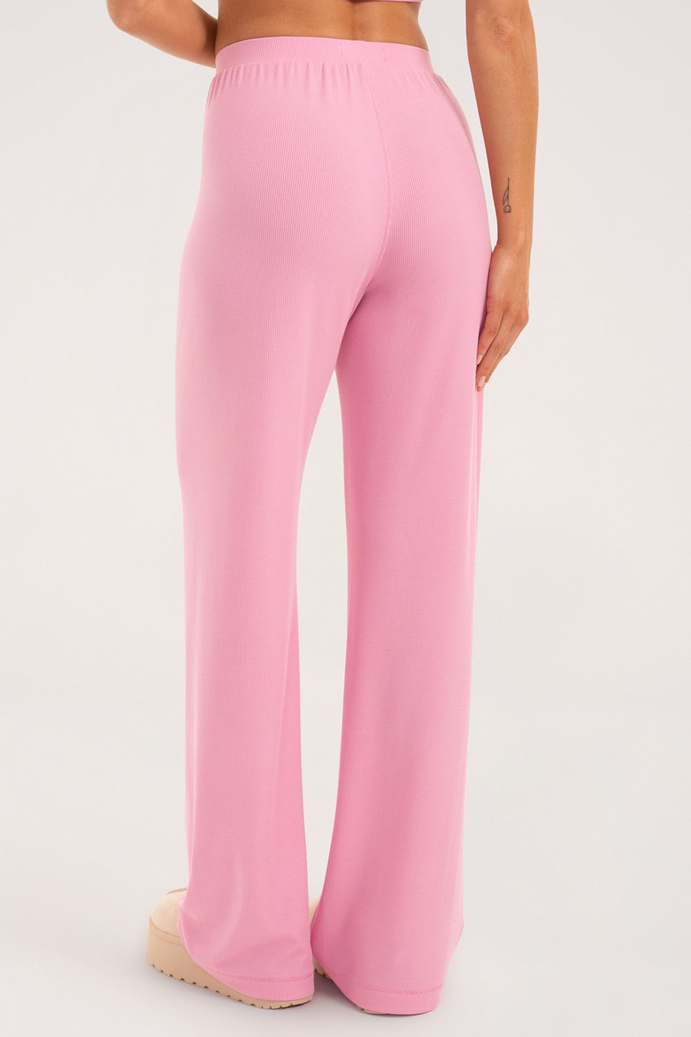 Široke casual hlače light pink