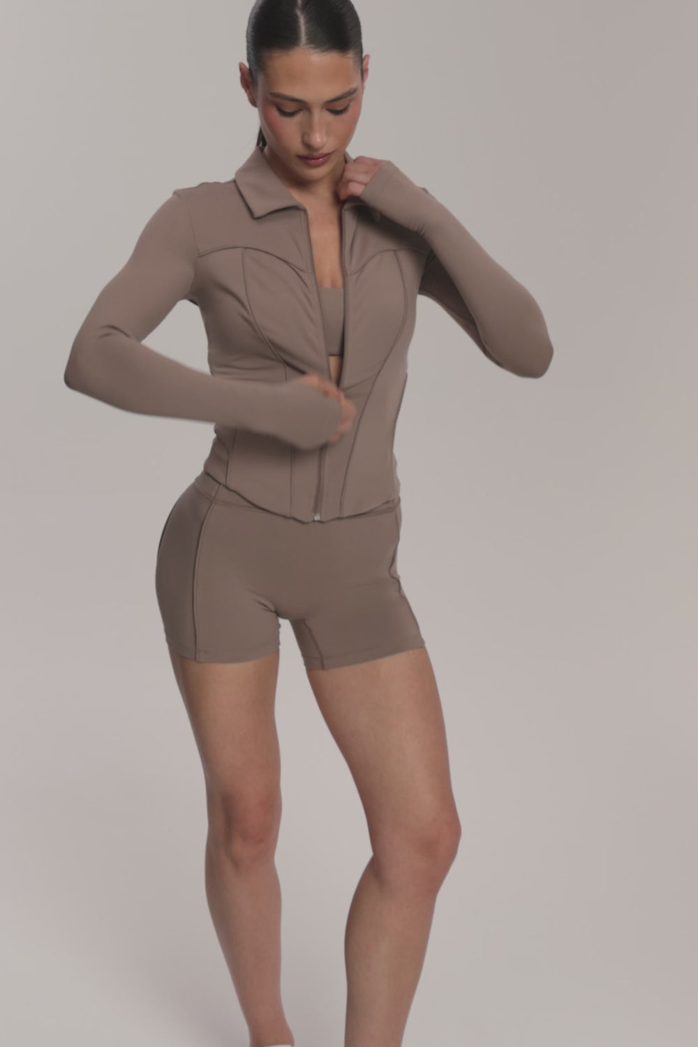 Zip majica pilates era warm beige