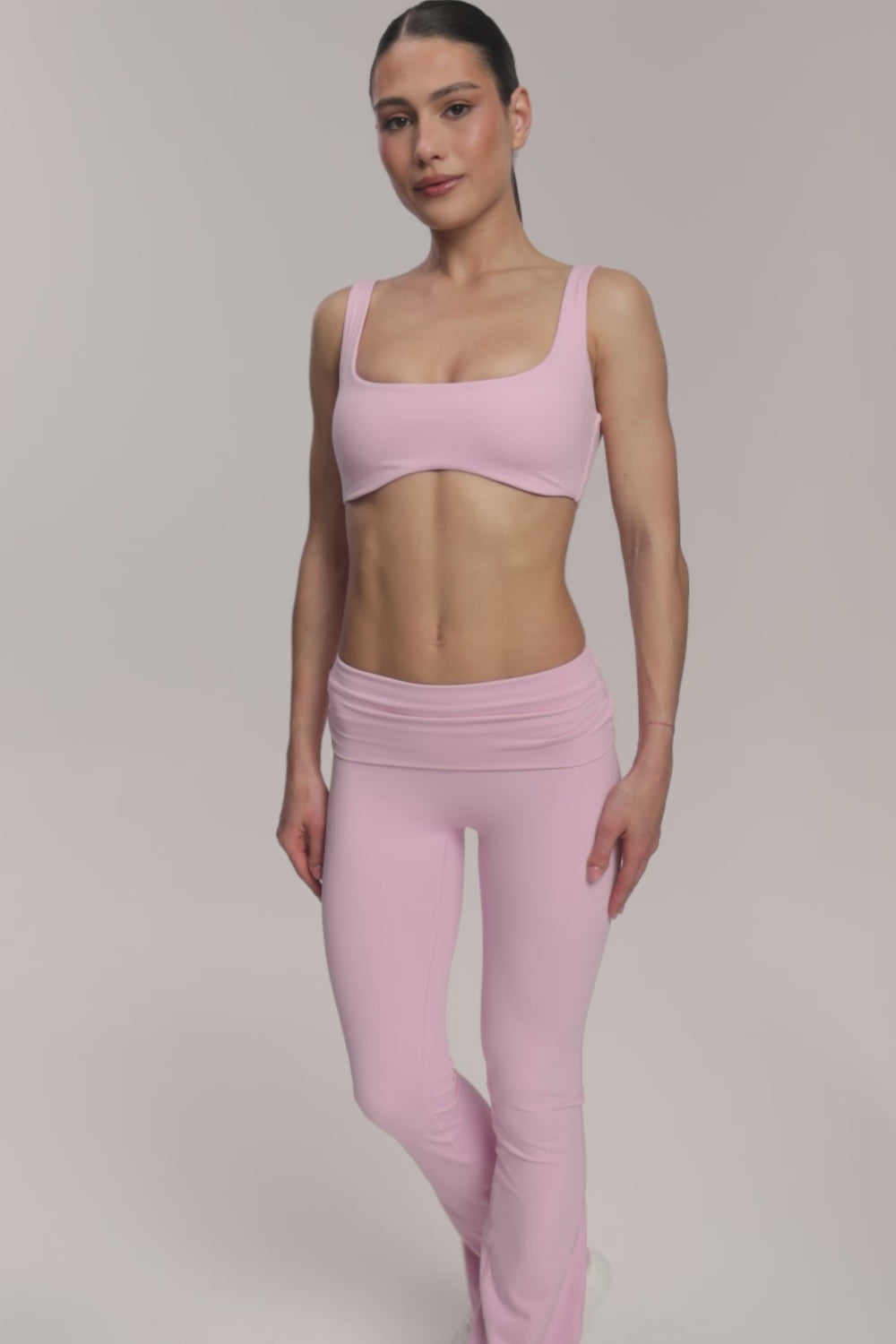 Zvonolike tajice pilates era pink